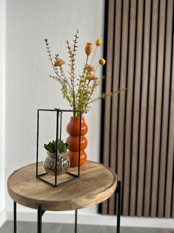 Appartment Florida Naehe Duesseldorf, Messe, Hbf, City, Wifi, Helios Hospital Крефелд Екстериор снимка