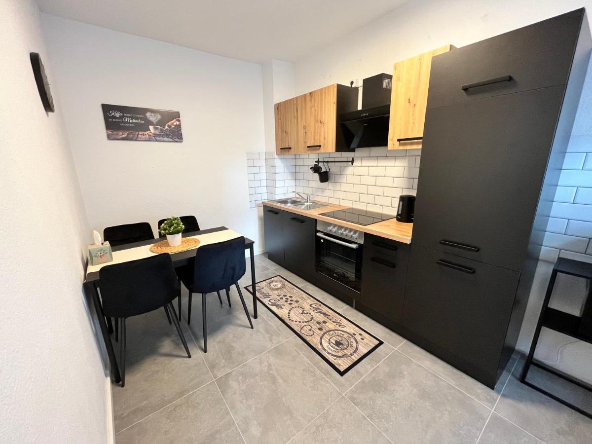 Appartment Florida Naehe Duesseldorf, Messe, Hbf, City, Wifi, Helios Hospital Крефелд Екстериор снимка