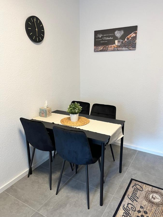 Appartment Florida Naehe Duesseldorf, Messe, Hbf, City, Wifi, Helios Hospital Крефелд Екстериор снимка